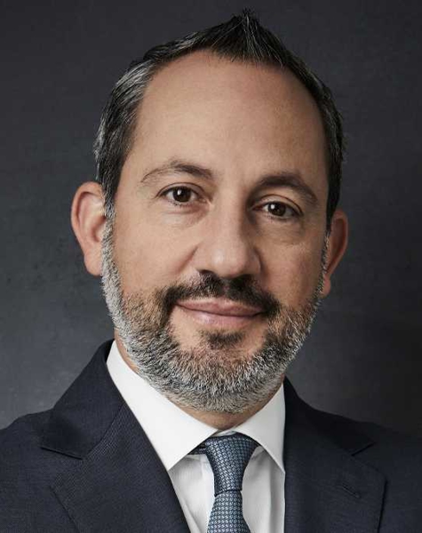 Robert Ounjian Photo