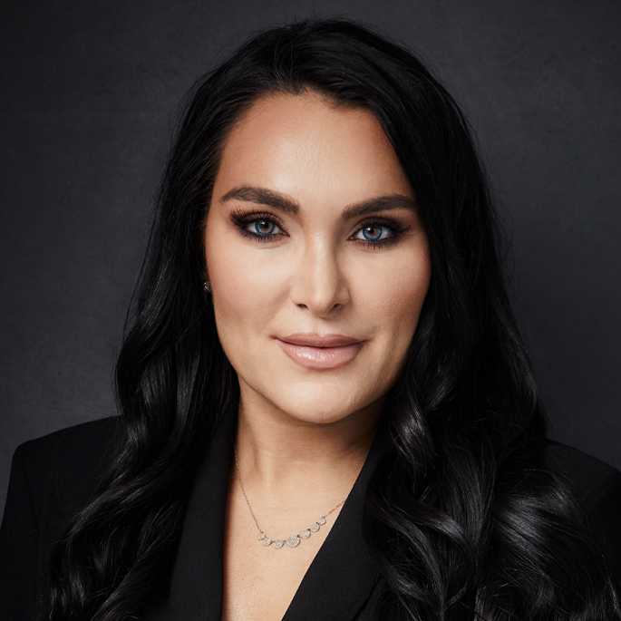 Alina S. Vulic Photo