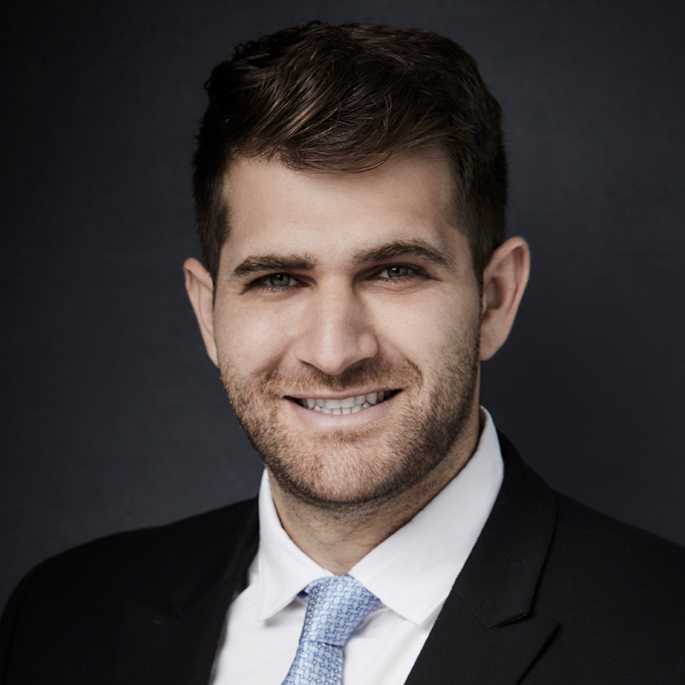 Edward  Hovannisian Photo